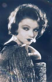 Myrna Loy at home, 1946. Looks very cozy. #classicstars