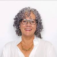 Nicole Cusack's Instagram, Twitter & Facebook