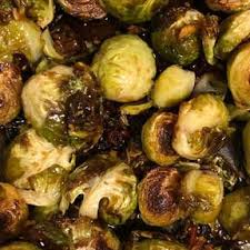 Gerosteter Rosenkohl Mit Sojasauce Rezept Kitchen Stories Rezept In 2020 Rezepte Kalorienarmes Abendessen Rosenkohl