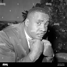 Sonny liston 1963 hi-res stock photography and images