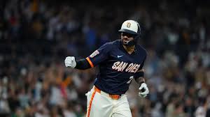 Nick Castellanos' solo home run (4)