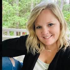 Jennifer Stiltner's Instagram, Twitter & Facebook