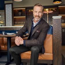 Leu gardens are less than 20 minutes away. Jos A Bank 22 Photos Men S Clothing 7940 Viaduct Dellagio Way Dr Phillips Orlando Fl Phone Number Closed Yelp