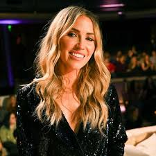 After months of training and live shows, kaitlyn bristowe and artem chigvintsev were named the winners of dancing with the stars 2020. Kaitlyn Bristowe Reveals Who She Wants To Be Her Dancing With The Stars Partner Gma