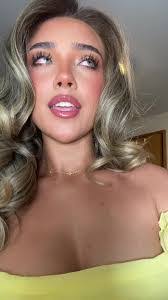 Evie Welch's Instagram, Twitter & Facebook