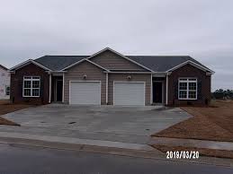 2229 Brookville Dr A Greenville Nc 27834 Zillow Renting A House Townhouse For Rent Rental Listings