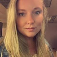 Beth Gunn's Instagram, Twitter & Facebook