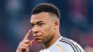 Kylian Mbappe in training-ground row as Real Madrid tensions rise before El Clasico