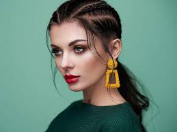 Just as much as green eyes are. Models Model Black Hair Earrings Face Girl Green Eyes Lipstick Woman Hd Wallpaper Peakpx
