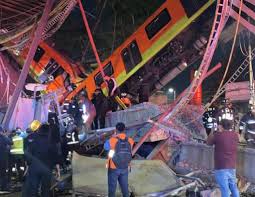 De acuerdo con el metro cdmx, se desalojó un tren de la línea 12 para la revisión en su mecanismo de puertas, esto provocó el retraso en el servicio. Yoayqadgqhnb M