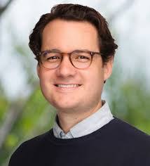 Daniel Knauss's Instagram, Twitter & Facebook