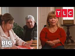 Amy Sees Caryn's Engagement Ring