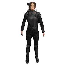 Drop a like if you are going to the theaters to watch mockingjay!tweet me if you use my code! The Hunger Games Mockingjay Part 1 Katniss Everdeen 1 6 Scale Action Figure Buy Online In Turkey At Turkey Desertcart Com Productid 70739281
