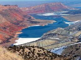 Its centerpiece is the 91 miles (146 km) long flaming gorge reservoir. 200711 Flaming Gorge National Recreation Area Utah Flickr