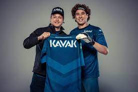 His birthday, what he did before fame, his family life, fun trivia facts, popularity his full name is francisco guillermo ochoa magaña. Memo Ochoa Becomes A Shareholder Of The Mexican Unicorn Kavak