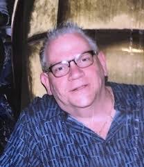 Paul Courtright's Instagram, Twitter & Facebook