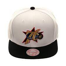 Mitchell Ness Philadelphia 76ers 1997 Snapback Hat 2t White Black 32 00 Snapback Hats Snapback Hats