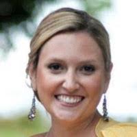 Nancy Hallock's Instagram, Twitter & Facebook