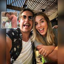 La esposa de 'juanpis' le enseña. Video Hija De Alejandro Riano Conocio A Sus Hermanos Gemelos