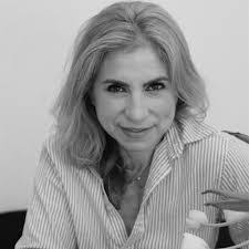 Dena Shaffer's Instagram, Twitter & Facebook