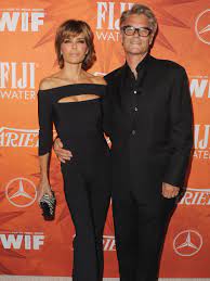 Law, for which was nominated for two golden globe awards. Lisa Rinna And Harry Hamlin Apologize For Swastika Costume