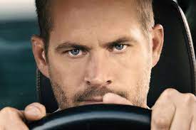 He received praise for his performances in the teen comedy she's. Drei Jahre Nach Dem Unfalltod Von Paul Walker Als Ware Es Gestern Gewesen Stern De