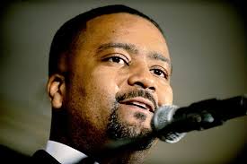 Missouri unveils Haith's contract