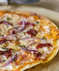 Amazing Mediterranean Tortilla Pizza Recipe Recipe Tortilla Pizza Recipes Mediterranean Pizza