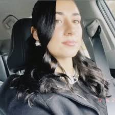 parisguillory (@GuilloryParis)