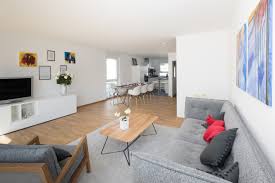 Zwei schöne wohnungen im dachgeschoss, geschickt aufgeteilt und gut. Platz Fur Die Familie Im Neubau