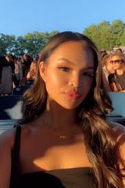 New App for UGC Creators to Build a Portfolio using AI in Minutes