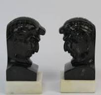 Art Deco Buchstützen aus schwarzem Marmor, Belgien, 2er Set