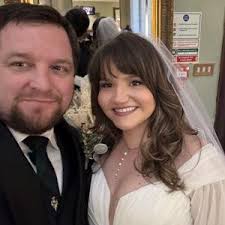 Gina Richards and Josh Downer's Wedding Registry