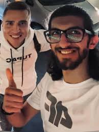 Predator Limited Edition True Splice 16 Ebony 2 Generation Pool Cue CLASSIC  WOOD FEEL WITH HI-TECH FINESSE The second generation of TrueSplice-16 has  arrived. The TS-16 Gen 2 cues are our tribute