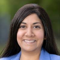 Erica Pinto's Instagram, Twitter & Facebook