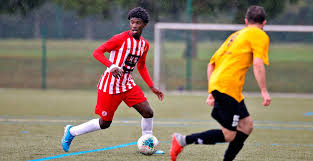 Tout sur warren bondo : Warren Bondo A Signe Son Premier Contrat Professionnel Avec L Asnl L Ete Dernier L Occasion D En Apprendre Davantage Sur Ce Jeune International Football Addict