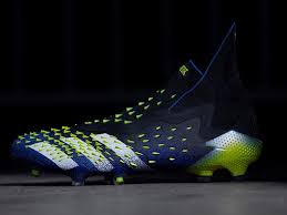 The adidas predator football boot silo was introduced in 1994, 24 years ago from today. Revealing Predator Freak For Extraordinary Ball Control Powered By 360 Of Demonskin