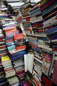 𝓟𝓲𝓷𝓽𝓮𝓻𝓮𝓼𝓽 𝓱 𝓸 𝓷 𝓮 𝔂 𝔂 In 2020 Geek Books Books Bookstore