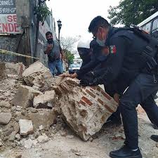 Un sismo de magnitud 6,6 6.5 se registra en méxico último sismo o temblor en lima hoy, minuto a minuto un sismo, temblor o terremoto registrado por el instituto geofísico del perú (igp). Terremoto En Mexico En Vivo Sismo De Magnitud 7 5 Sacude Oaxaca Y Deja Al Menos 10 Muertos Y Provoca Alerta De Tsunami Temblor Crucecita Fotos Mundo El Comercio Peru
