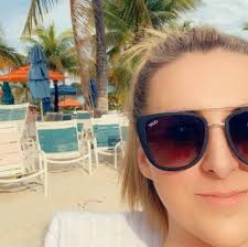 For everyone who likes to give away their unused food and leftover products  when they check out, there's a group called “Aulani DVC info and pay it  forward group”. You can post