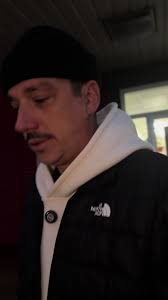 Les cadeaux de la semaine @Mark Levasseur @Magalie_cloutier @ArnaudSoly  @Mike Beaudoin #fyp #victo #salledespectacle #behindthescenes #humour