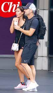 Elisabetta gregoraci was born on february 8, 1980 in soverato, calabria, italy. Elisabetta Gregoraci Fidanzato La Foto Esclusiva Della Coppia Innamorata In Vacanza A New York Urbanpost