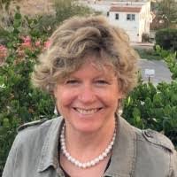 Ghada Ayyash's Instagram, Twitter & Facebook