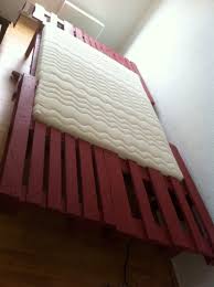 Deine matratze steht zu dir: Palettenbett Doppelbett Umbau Tiefer Gelegt Palettenbett Und Palettenmobel Palettenbett Und Palettenmobel