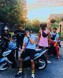 Explore tweets of aedy ashraf @aedyxashraf on twitter. Tu Ori Ke Pakai Buang Foto Panas Aedy Ashraf Jadi Tanda Tanya Buat Netizen Bengang Kisah Dunia