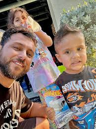 LOL,,,,, #hotwheelscollectors ប្រ្ញ 기청크 I don't have a Hot Wheels  problem... Ho:WHeeLs WHeeLs 0MkL I have a space problem! Made by  icollect_officiale collect official مقلقة NM အးပ်ခခ