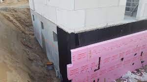 Wasser kann in form von bodenfeuchte, an der wand ablaufendes wasser, ständig und zeitweise drückendes wasser auf die außenflächen von bauwerken einwirken. Schwarze Anstatt Weisse Wanne Was Nun