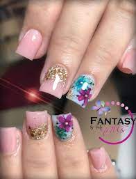 Las uñas acrílicas arreglan las imperfecciones y permiten tener una apariencia ideal. Unas Acrilicas Unas Encapsuladas Unas Postizas In 2021 Fantasy Nails Luxury Nails Square Acrylic Nails