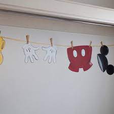 Jay franco disney mickey mouse cute faces shower curtain 12 piece hook set easy use kids bath features. Mickey Mouse Bathroom Ideas Photos Houzz