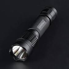 Black And Decker Flashlight With Stand Convoy M21b Sst40 6500k Flashlights Design Flashlights Bug Out Gear